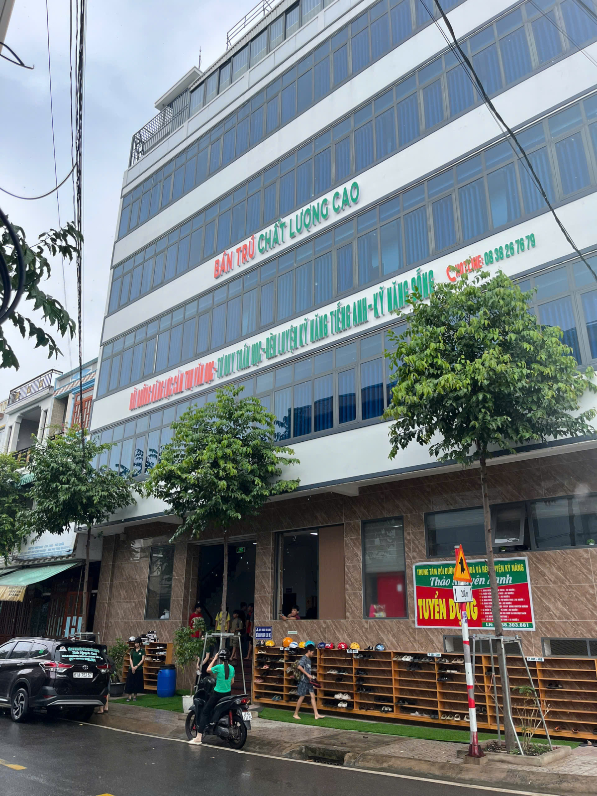 ĐƯA ĐÓN HỌC SINH